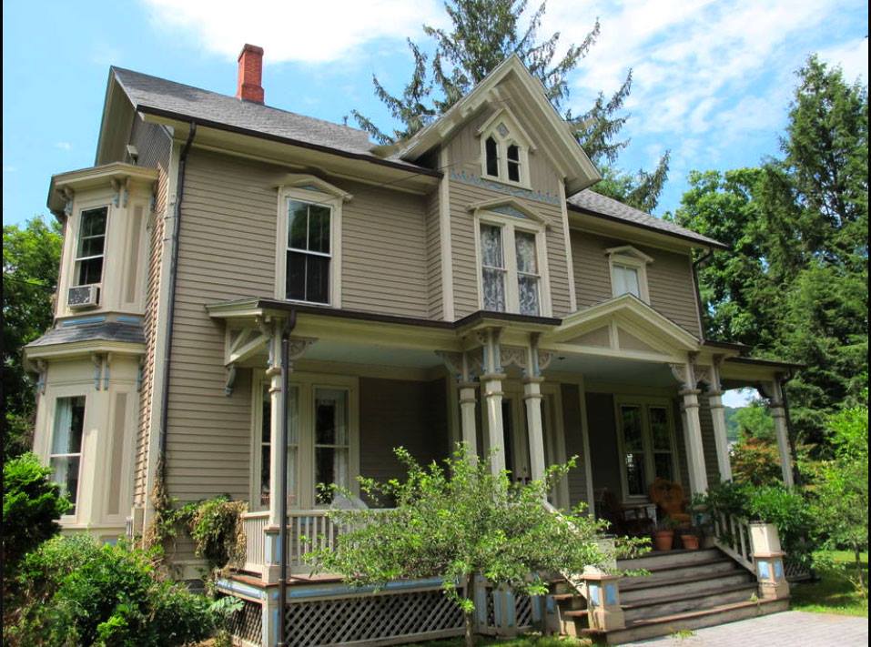 Kent Victorian Lodging & Vacation Rental | Visit CT