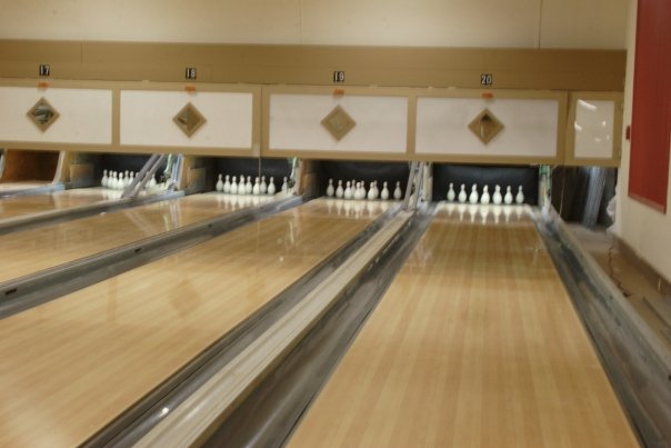 Johnson's Duckpin Lanes | Visit CT