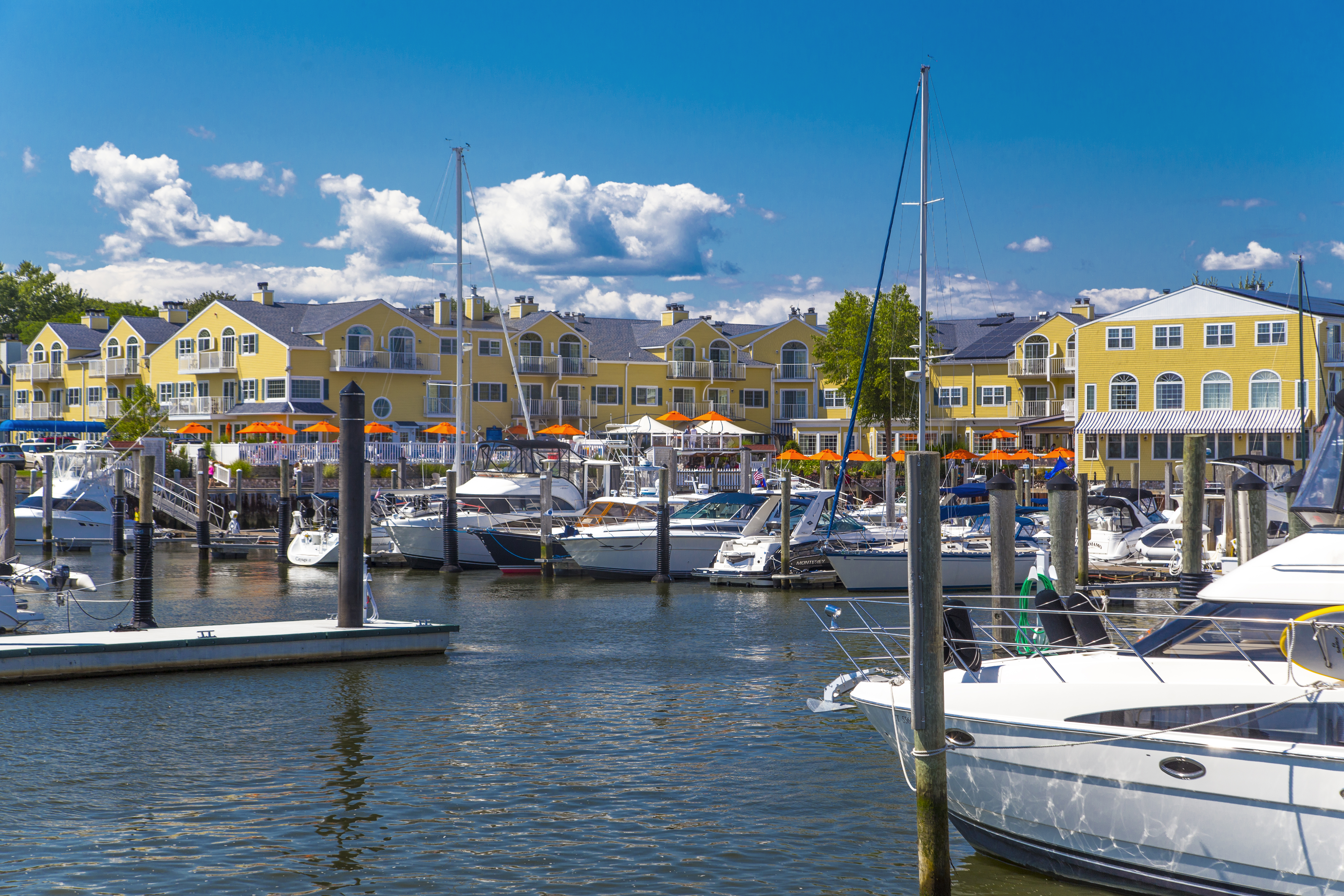 puerto deportivo de Saybrook