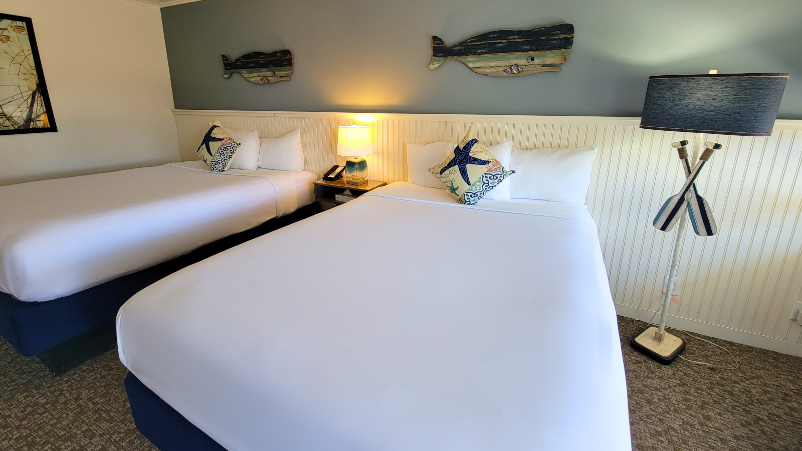 Circle Double Queen Room