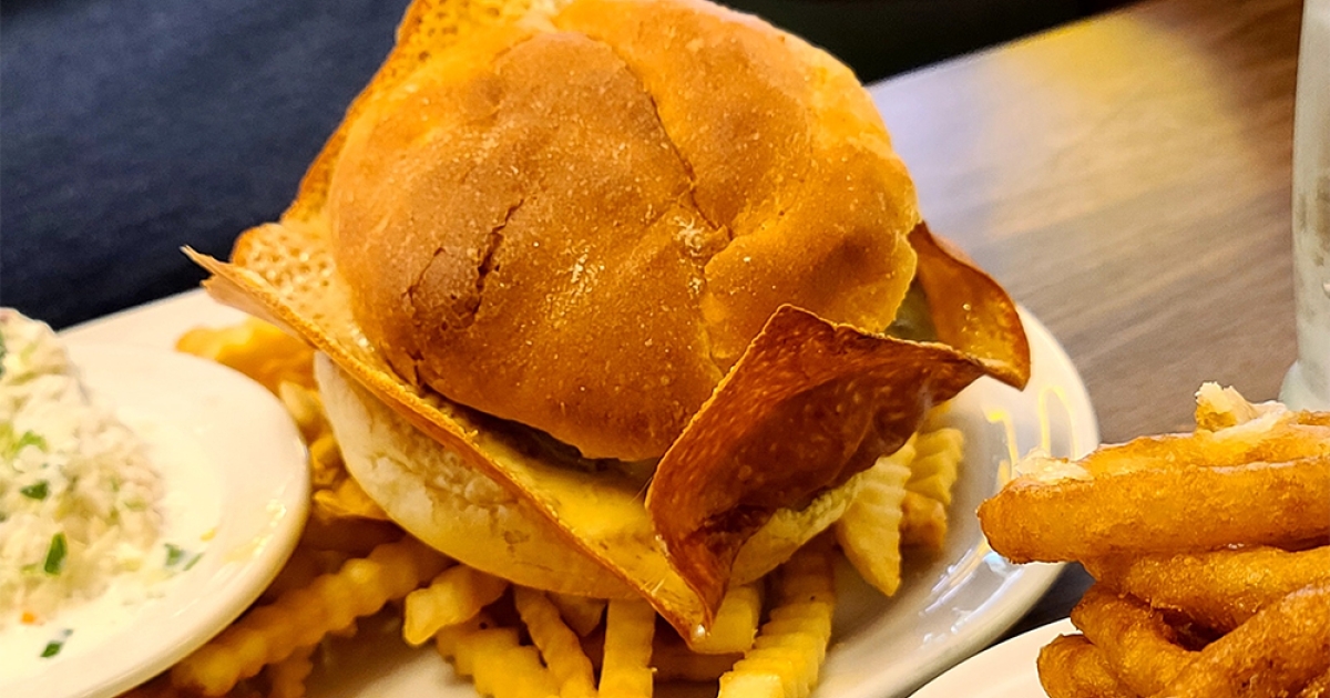 Shady Glen Dairy Stores CTvisit