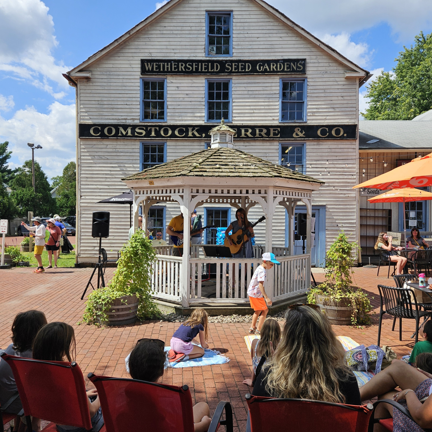 PorchFest at Heirloom Market