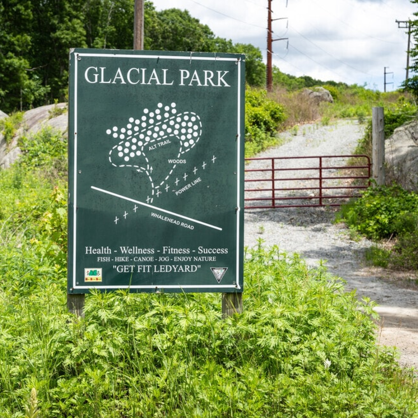 This photo depicts the entrance sign to Glacial Park in Ledyard