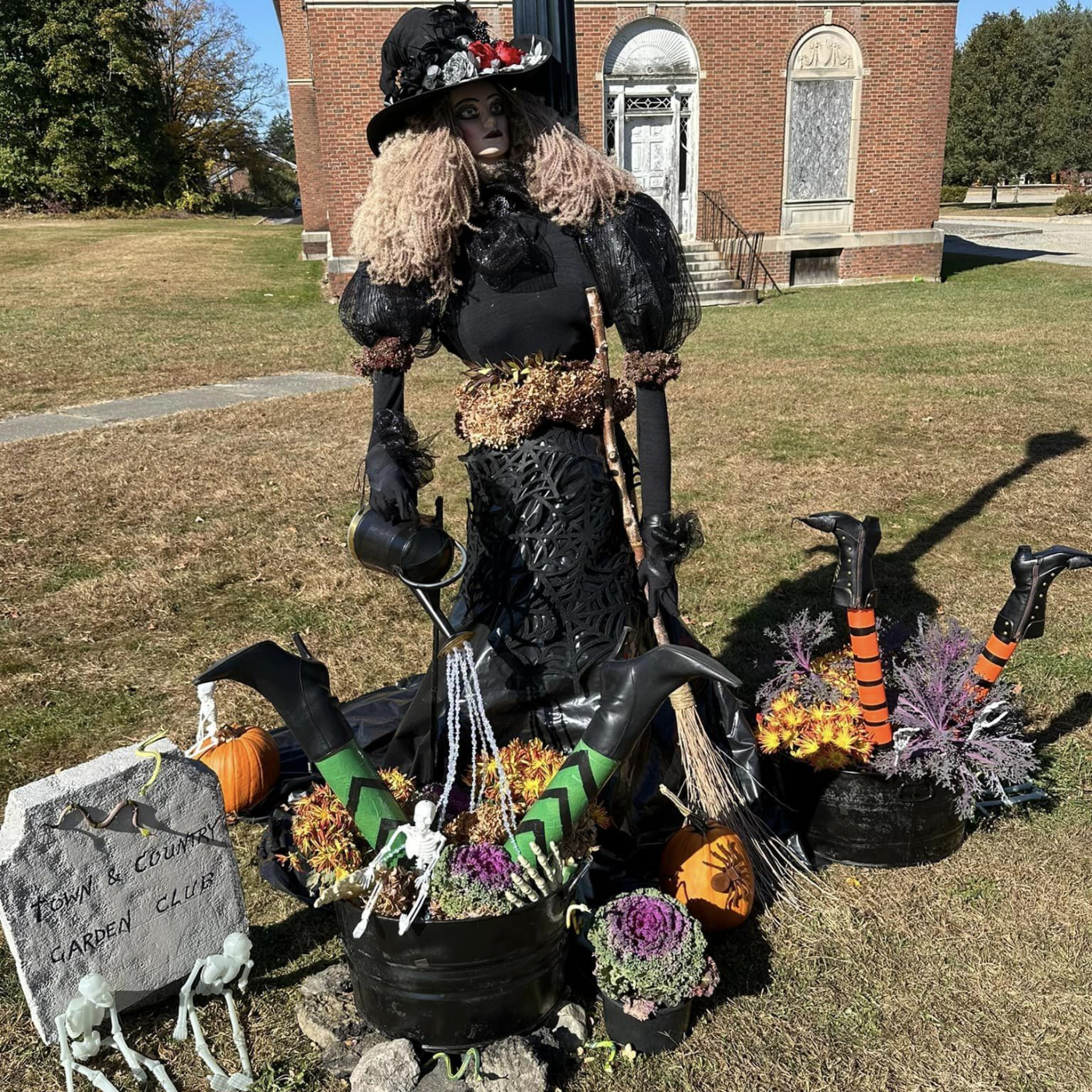 Town & Country Garden Club 2025 Scarecrow
