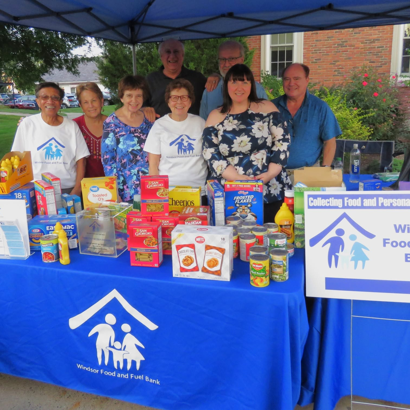 Windsor Food and Fuel Bank Volunteers in action