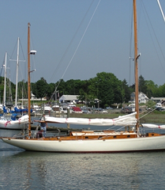Dutch Wharf Marina &amp; Boatyard