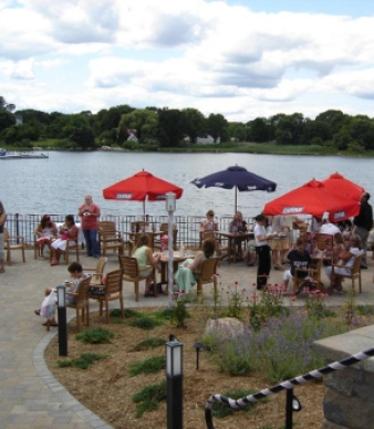 The Fisherman Restaurant at Groton Long Point