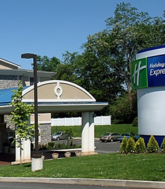 Holiday Inn Express Newington