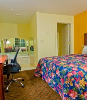 Passport Inn &amp; Suites - Middletown