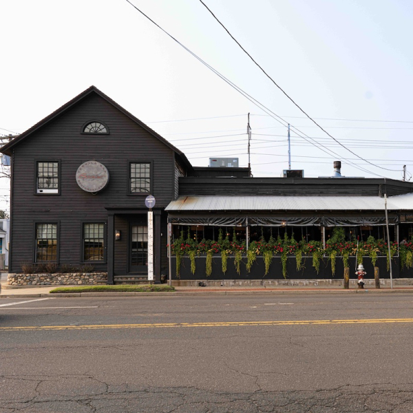 The exterior of Geronimo restaurant in Fairfield CT