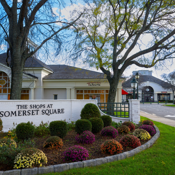 Entrance to The Shops at Somerset Square