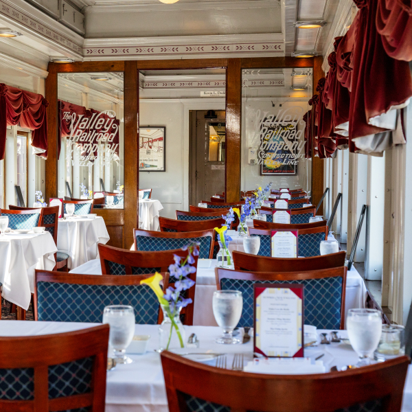 Essex Clipper Dinner Train