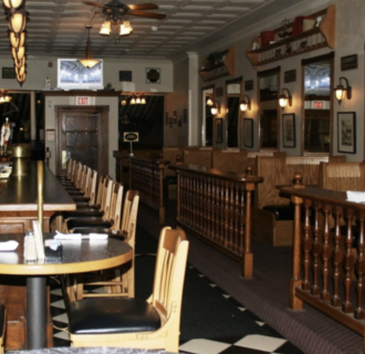 the courthouse bar and grille