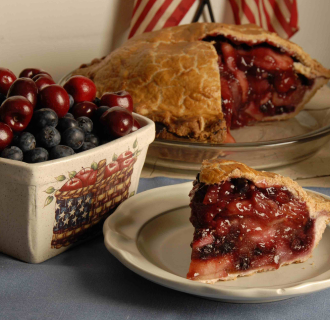 Un pastel de frutas mixtas de Lyman Orchards en Middlefield 