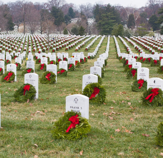 Wreathes Across America