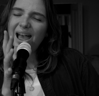 Calla singing