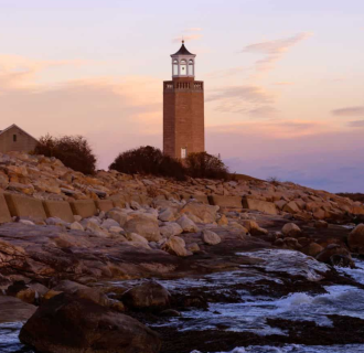 Eastern Point to Bluff Point Tour Narrated by Jim Streeter