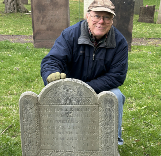 meet the stonecarver