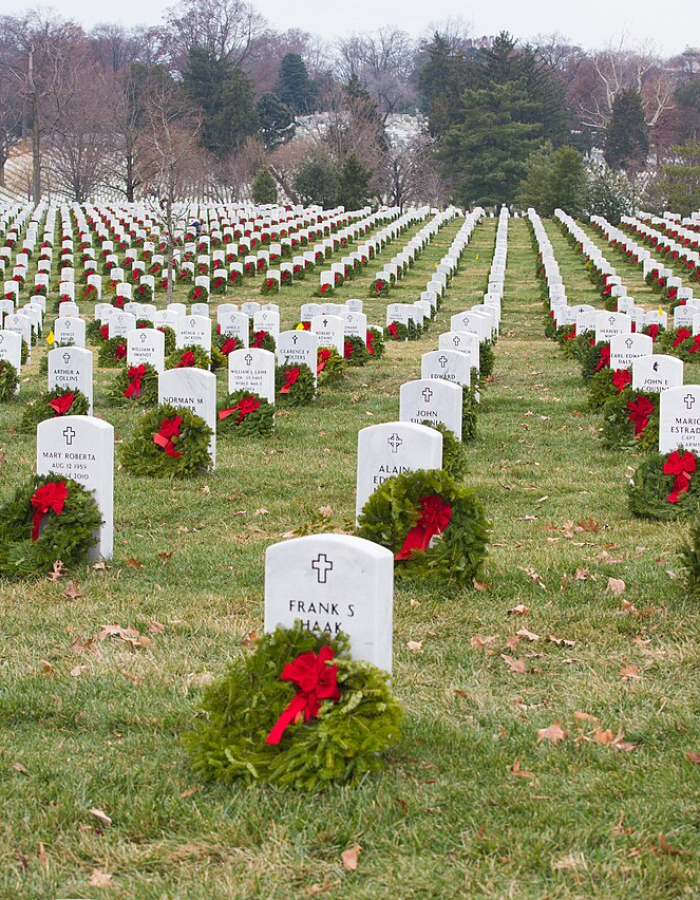 Wreathes Across America