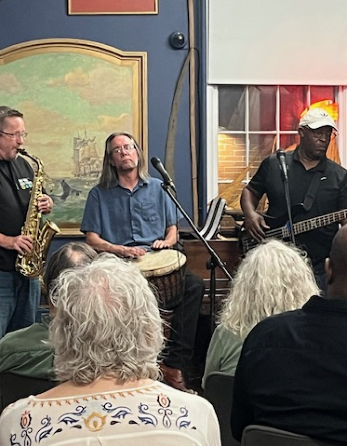 Open Mic at the Museum - CUstom House New London