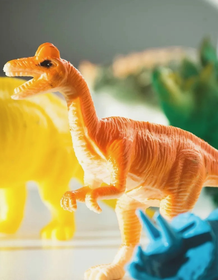toy dinosaurs