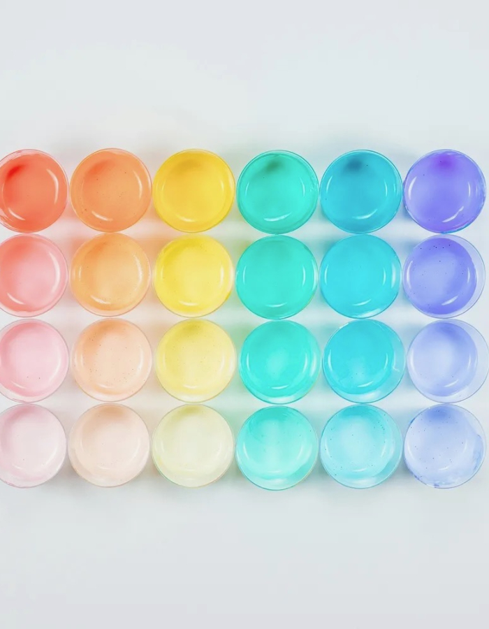 colored cups