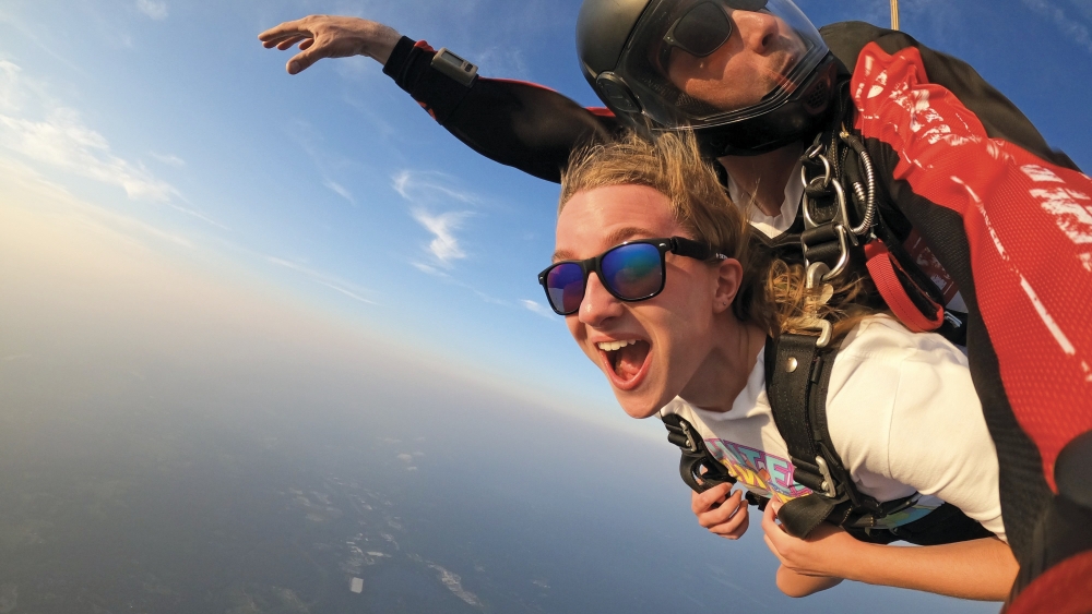 skydive danielson