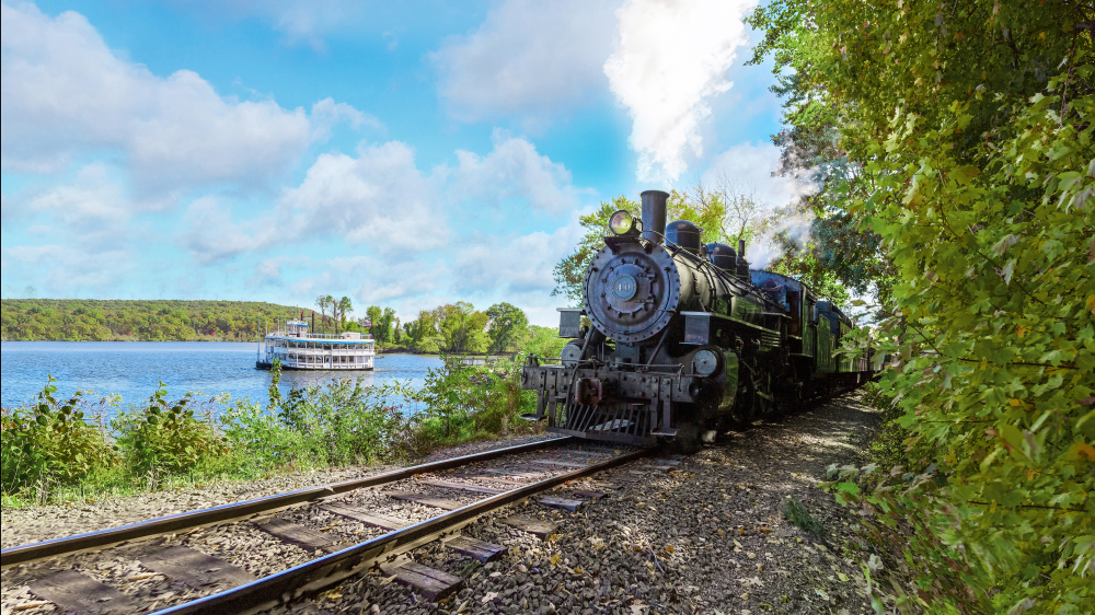 Tren de vapor y barco fluvial de Essex - Primavera/Verano